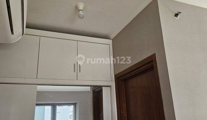 Apartemen Grand Palace Kemayoran 3 BR Semi Furnished Sudah Renovasi 2