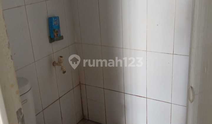 Modern Minimalist House in London Mgc Cluster, Bekasi 2