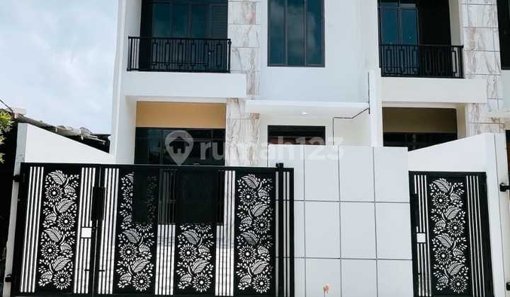 Rumah Ready 2 Unit Di Harapan Indah Bekasi Rumah Ready 2 Unit Di Harapan Indah Bekasi