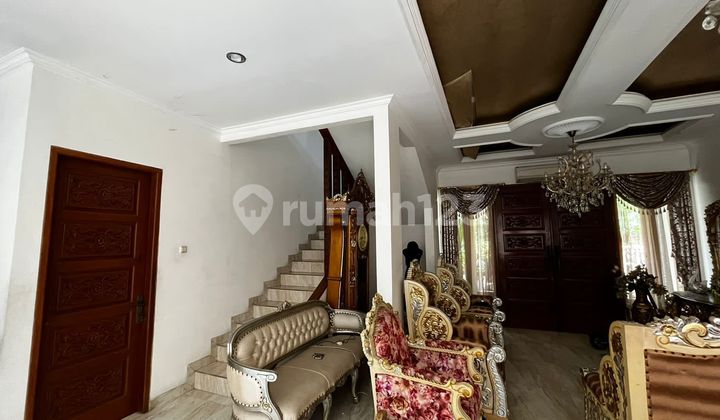 Rumah Bagus Furnished SHM Harapan Indah Cluster Heliconia, Bekasi 2