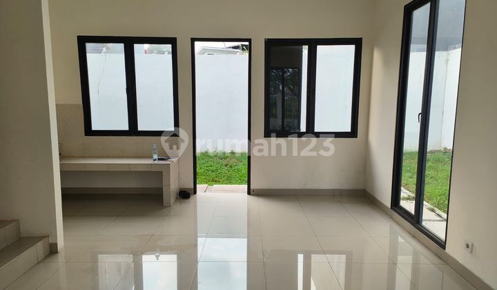 Rumah Hook Dekat AEON Mall Di Cluster Shinano JGC Cakung 2