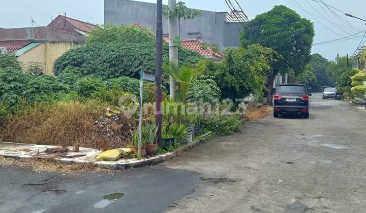 Tanah Hook Lokasi Bagus di Dalam Cluster Harapan Indah