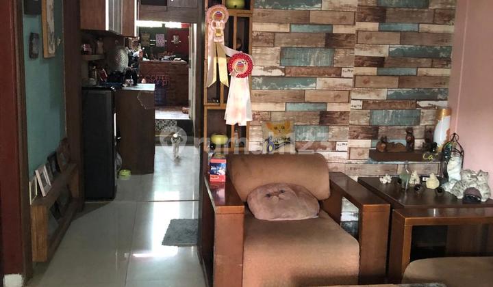Rumah 2 Lantai Cocok untuk Kost di Taman Harapan Baru Bekasi
