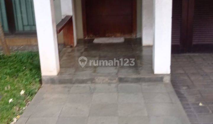 Rumah 2 Lantai Bagus Hak Guna Bangun di Pulomas Residence, Jakarta Timur 1