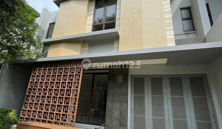 Dijual Rumah The Eminent BSD,lokasi Stategis 1