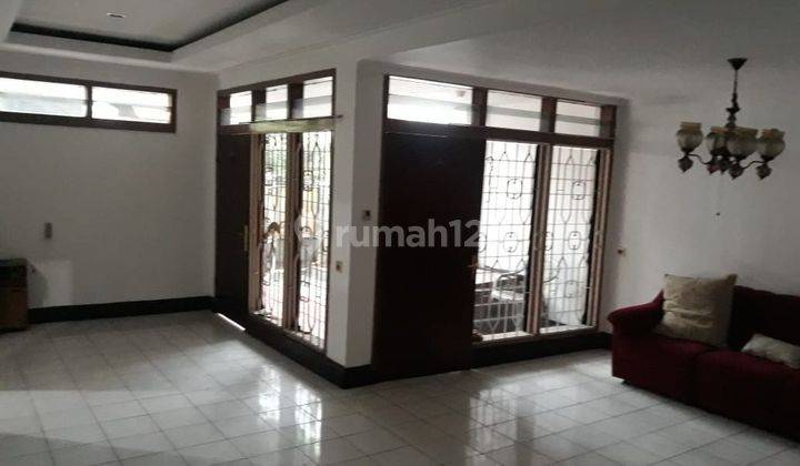 Murah !!! Rumah Pusat Kota dekat Alun² Bandung 2