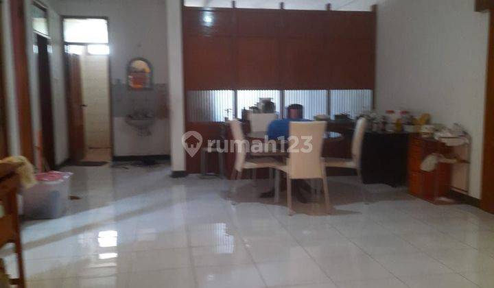 Sewa Rumah Besar Siap Huni dekat Maranatha 2