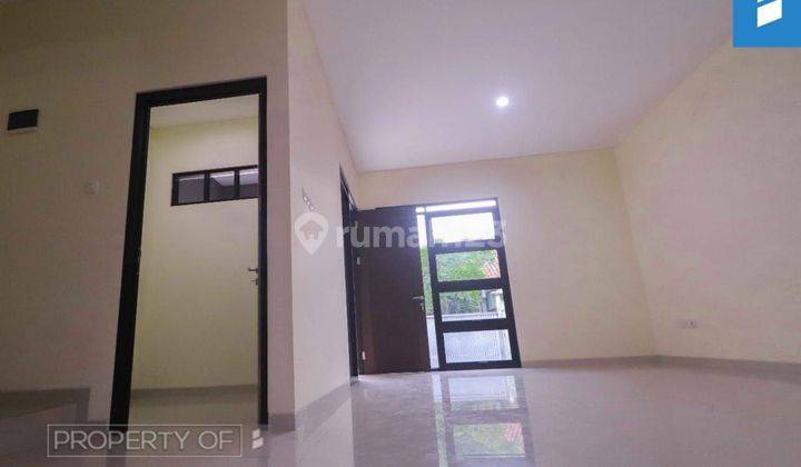 Rumah Minimalis 2 Lantai, BKR, Kembar, Moh Toha 1