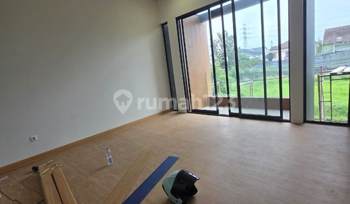 Cheap !!! Selling 1 Unit New Modern Minimalist House Mekar Wangi 2