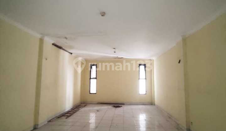 Cheap !!! Sudirman Wing Shop House for Rent in Bandung
