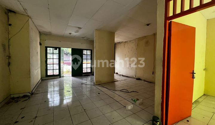 House for Rent on Antapani Main Road, Suitable for Food Business, Clinic, Salon, etc. 2