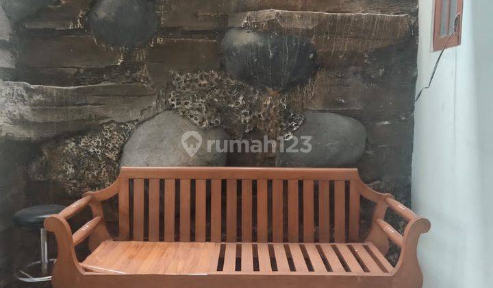 Butuh cepat disewakan rumah 2 lantai di Metro Permata I, masuk dari tol Jakarta merak exit Karangtengah, bisa lewat Jalan Raden Saleh Tangerang Atau Karangtengah,7 km dari Puri indah mall,akses lingkar luar, lingkar dalam, dekat rumah sakit Mandaya, RS Bh 1