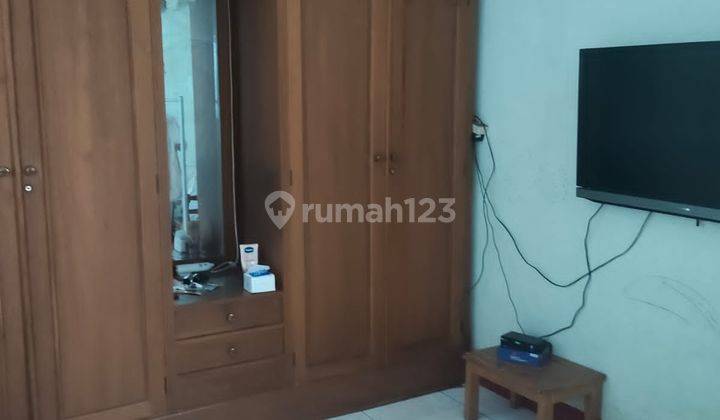 Butuh cepat disewakan rumah 2 lantai di Metro Permata I, masuk dari tol Jakarta merak exit Karangtengah, bisa lewat Jalan Raden Saleh Tangerang Atau Karangtengah,7 km dari Puri indah mall,akses lingkar luar, lingkar dalam, dekat rumah sakit Mandaya, RS Bh 7
