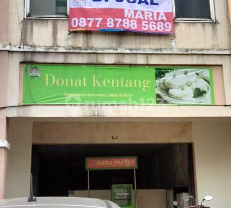 Quick sale of a nice 160 m2 Shop House in Metro Permata 1, Tangerang Quick sale of a nice 160 m2 Shop House in Metro Permata 1, Tangerang