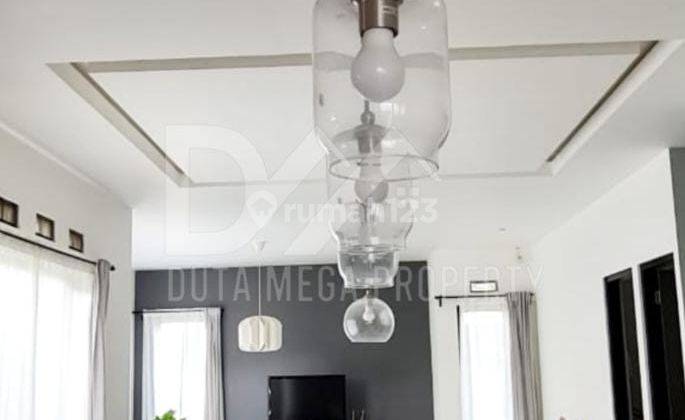 Rumah 2 Lantai Semi Furnished di Graha Raya Tangerang
