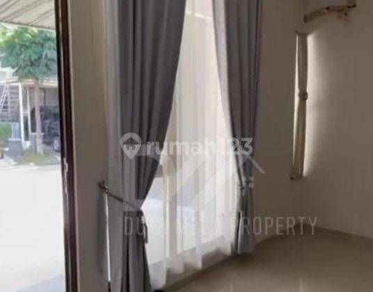 Rumah di Graha Raya, Tangerang 2 Lantai SHM Semi Furnished 2