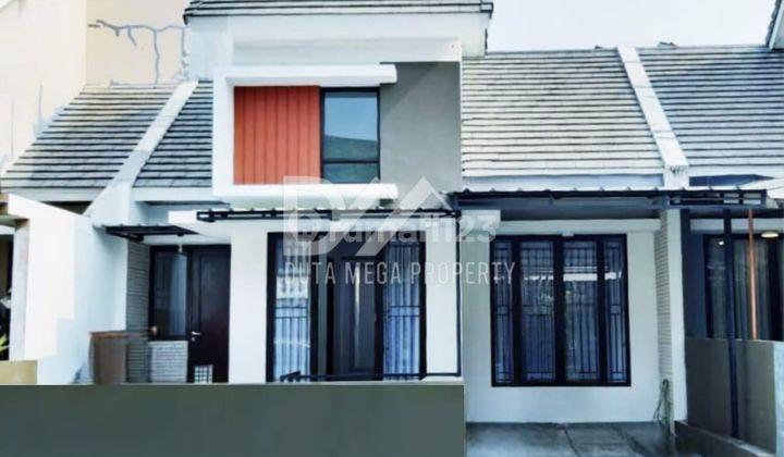 Rumah di Graha Raya, Tangerang Sangat Terawat di Cluster Premium 1