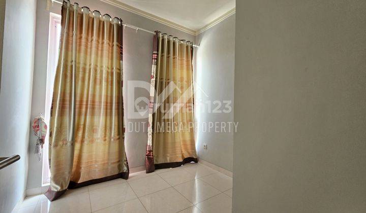 Rumah Semi Furnished 2 LantaiSIAP HUNI Graha Raya, Tangerang 2