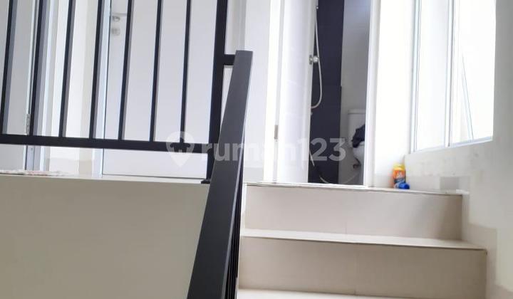 Di Jual Cepat Rumah Murah 2 Lantai di Jombang Bintaro Tangsel