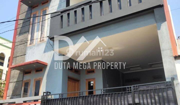 Rumah 2 Lantai Siap Huni Lokasi Nempel Graha Raya Tangerang 1