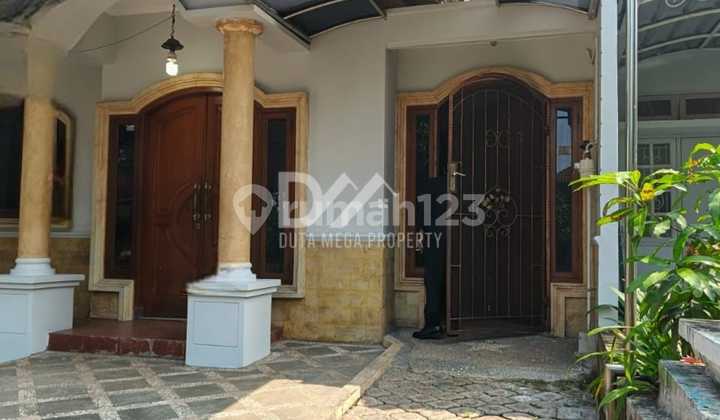 Dijual Rumah di Cluster Graha Raya Bintaro - Lokasi Strategis Dijual Rumah di Cluster Graha Raya Bintaro - Lokasi Strategis