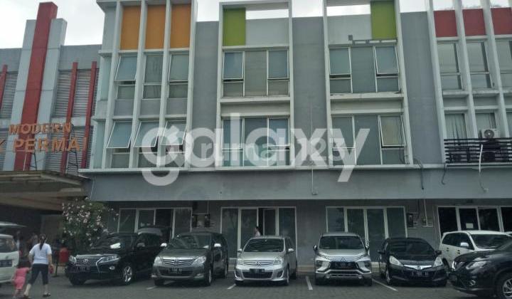 For Rent: Commercial Building (RUKO) in West Surabaya CBD, Modern Market RUKO, Darmo Permai Main Road. For Rent: Commercial Building (RUKO) in West Surabaya CBD, Modern Market RUKO, Darmo Permai Main Road.