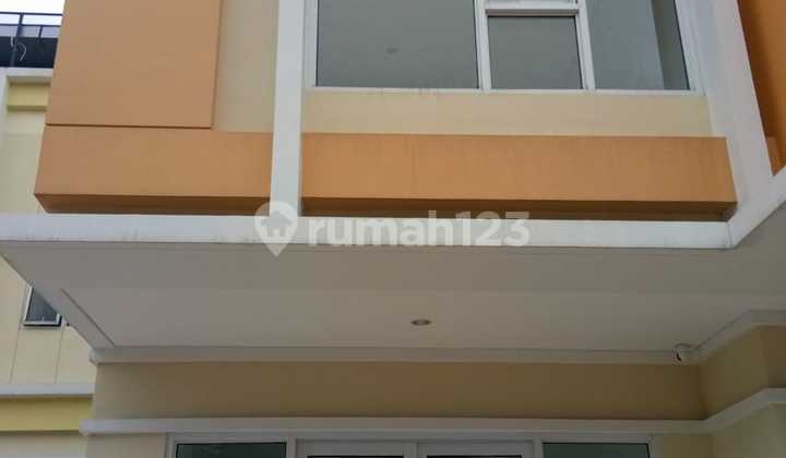 Disewakan Ruko 2 Lantai di Arcadia Grande Gading Serpong