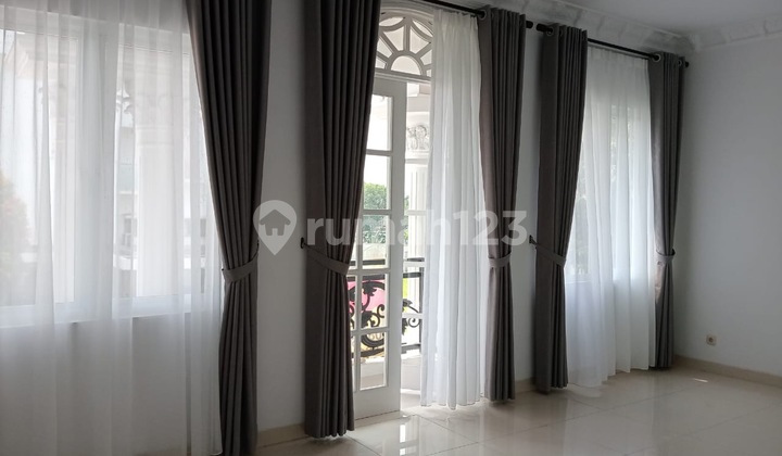 AMERICAN CLASSIC CORNER LUXURY HOUSE BSD Giri Loka, Tangerang 2