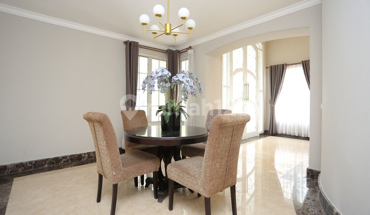 rumah mewah fully furnish siap huni di lippo karawaci 2