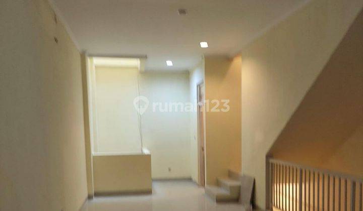 Ruko Golf Lake Residence 3,5 Lantai Disewakan Kondisi Bagus Bisa Nego  1