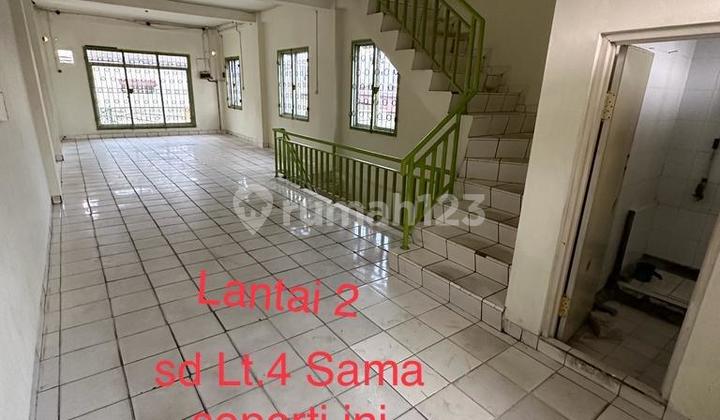 Disewakan Ruko 4 Lantai Bagus Hadap Utara di Jembatan Lima, Jakarta Barat Disewakan Ruko 4 Lantai Bagus Hadap Utara di Jembatan Lima, Jakarta Barat