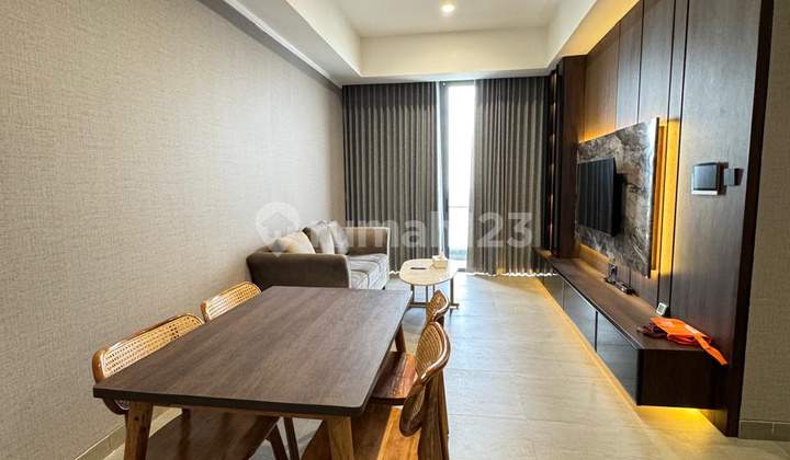 Apartemen Menara Jakarta 3Br Hook Disewakan Full Furnished Interior Mewah Private Lift di Jakarta Pusat