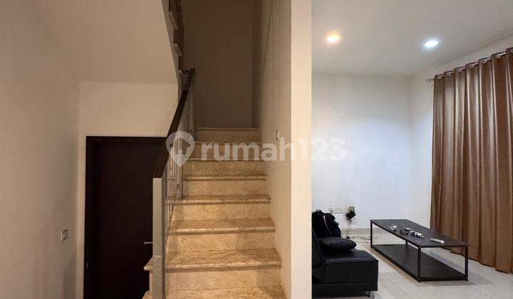 Rumah Golf Island Symphony 2 Lantai Disewakan Semi Furnished Unit Ready Siap Huni di Jakarta Utara Rumah Golf Island Symphony 2 Lantai Disewakan Semi Furnished Unit Ready Siap Huni di Jakarta Utara