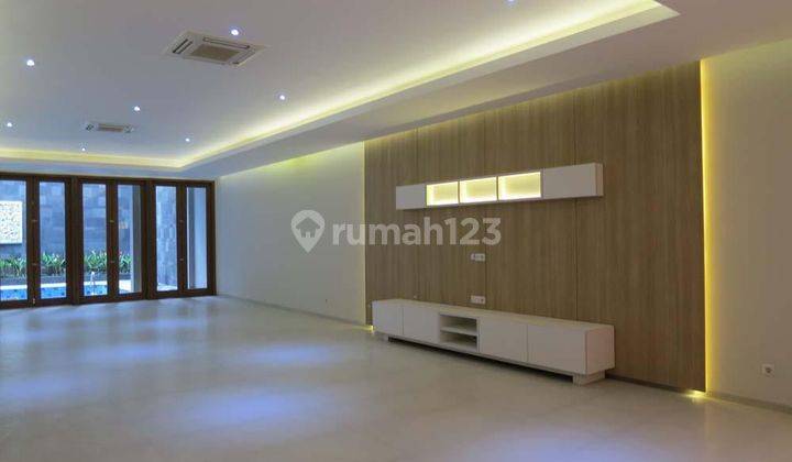 Rumah Disewakan Siap Huni Di Menteng Jakarta Pusat 2