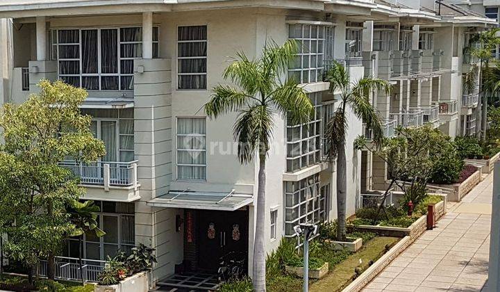 Rumah Town House Dijual Cepat Murah di Cbd Emporium Pluit 1