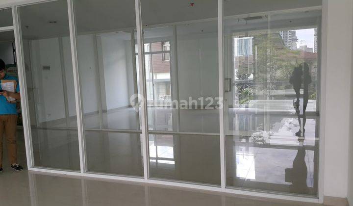 Ruang Usaha Disewakan di Area Apartment Kemayoran 1