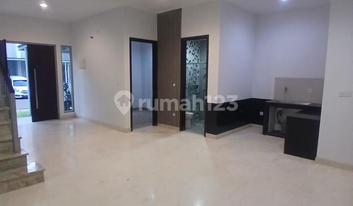 For Sale CHEAP Golf Island PIK House Harmony Cluster 2