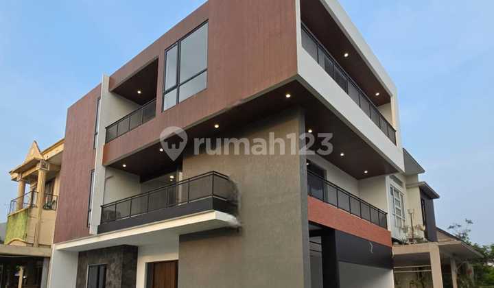 For Sale Luxury House in Alam Sutra, Flamboyan