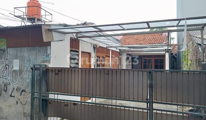 Affordable House for Sale in Kebon Jeruk, West Jakarta