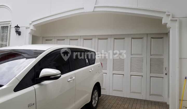 FOR RENT RUMAH 2 LT CANTIK MODERN CLASSIC BAGUS RAPI SIAP HUNI CIKINI MENTENG  JAKARTA PUSAT  2