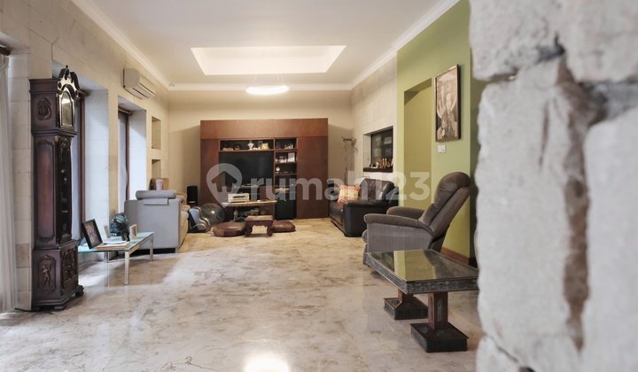 Rare!! For Sale Tropical House in the Darmawangsa - Brawijaya South Jakarta area 2