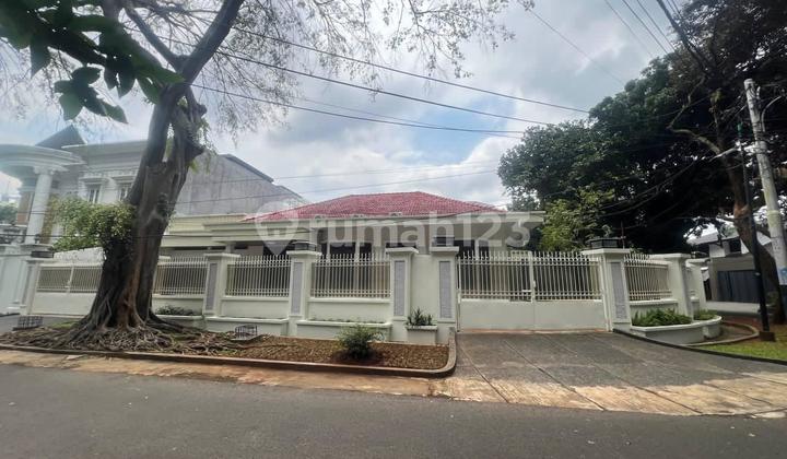 For Rent Unfurnished House in Kebayoran Baru, South Jakarta