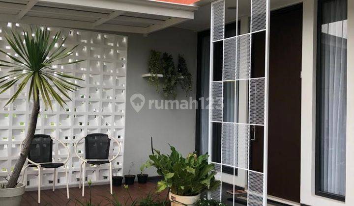  Rumah Cantik di Cluster Kebayoran Bintaro DT 0836  2