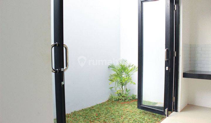 Rumah Baru 2 Lantai Siap Huni Dekat Graha Raya LH 4149 2