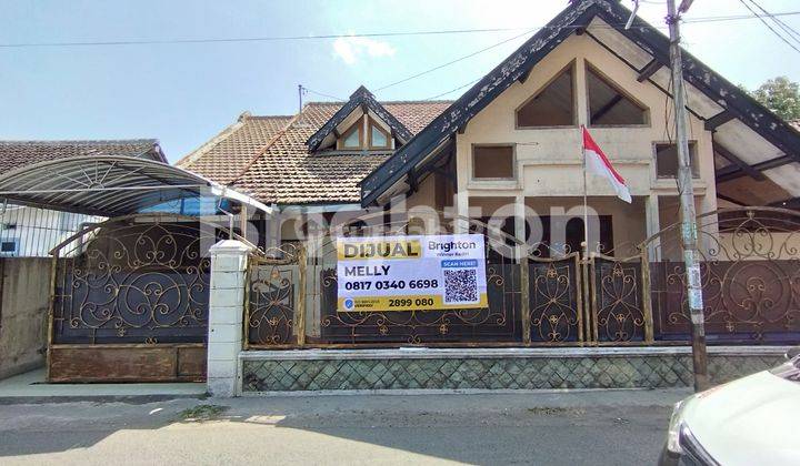 RUMAH 300m2 DEKAT SAMSAT KATANG KEDIRI 1