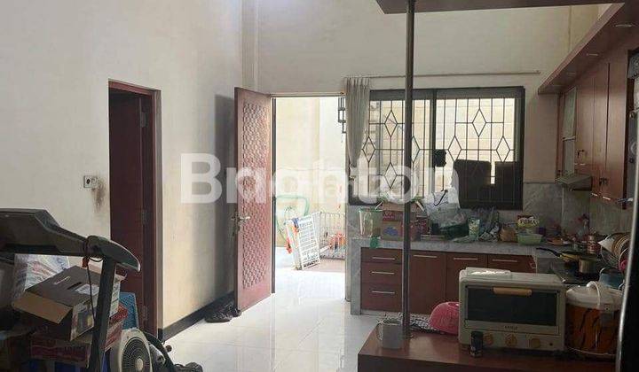 rumah 2lantai semi furnished Petemon sidomulyo, Surabaya 2