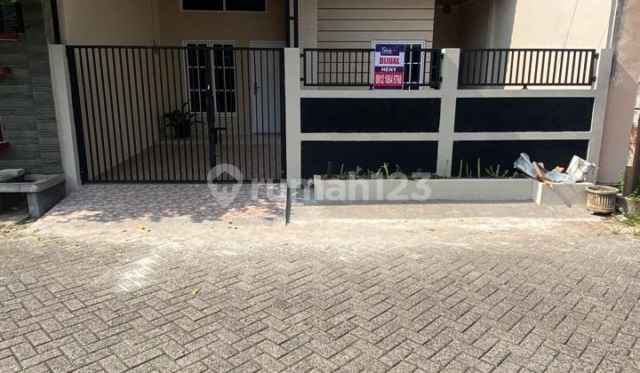 Dijual Rumah Full Renov di Bsd Sektor1.2 Griya Loka Dijual Rumah Full Renov di Bsd Sektor1.2 Griya Loka