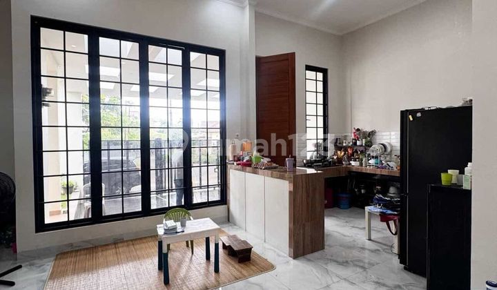 For Sale House in Villa Melati Mas, Tangerang 2