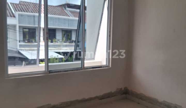 Dijual Rumah di Daan Mogot Baru, Kalideres 2