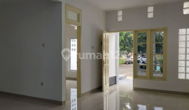 For Sale House in Citra Garden 3, Size 6X15, West Jakarta